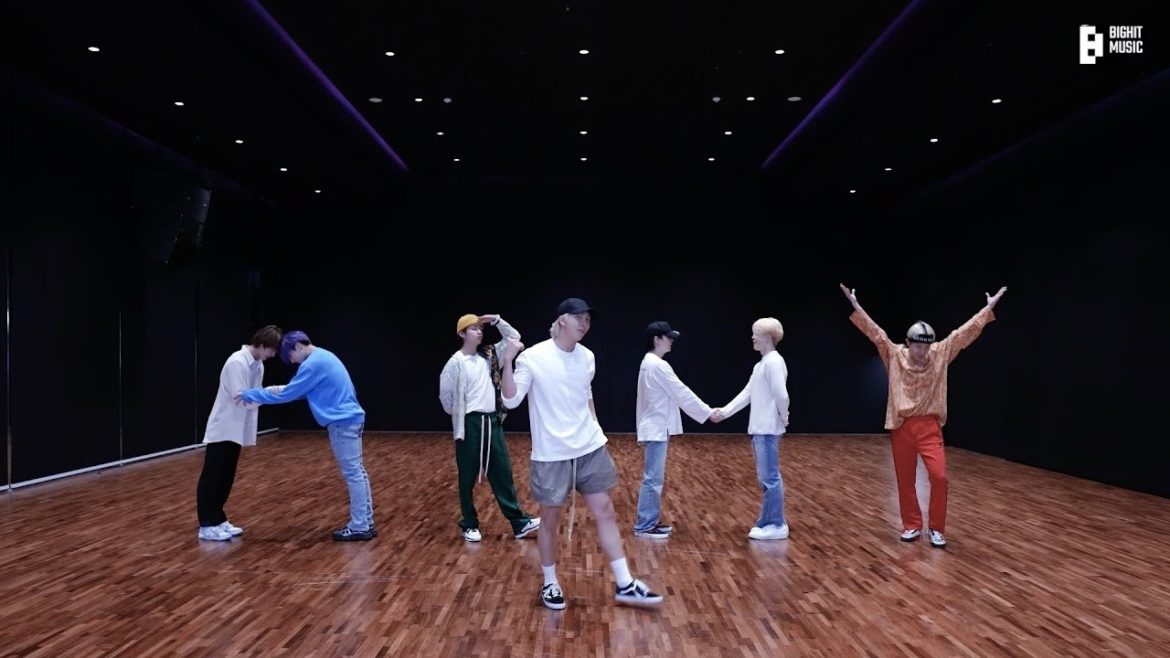 BTS โชว์การซ้อมเต้นอันลื่นไหลในห้องซ้อมใหม่ กับคลิปฝึกเต้น “Butter”
